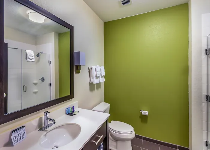 Sleep & Worth - Fossil Creek Hotel 4*
